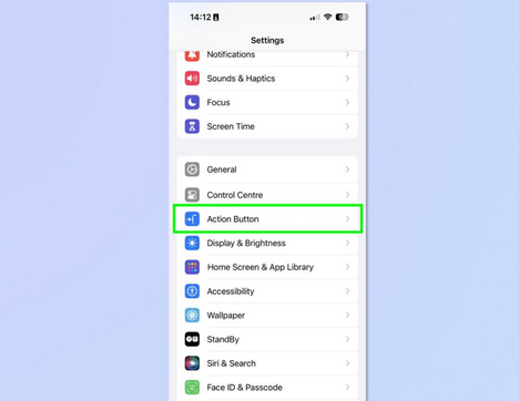 叙永apple维修支持如何使用iPhone15Action按钮设置翻译