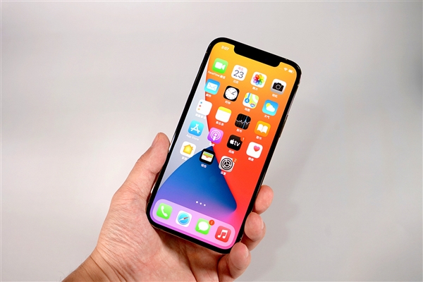 叙永苹果手机维修分享iOS 14.2修订版已到，专属iPhone 12系列 